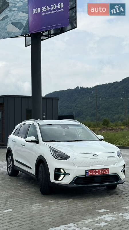 Внедорожник / Кроссовер Kia Niro 2021 в Хусте фото 23 Внедорожник / Кроссовер Kia Niro 2021 в Хусте