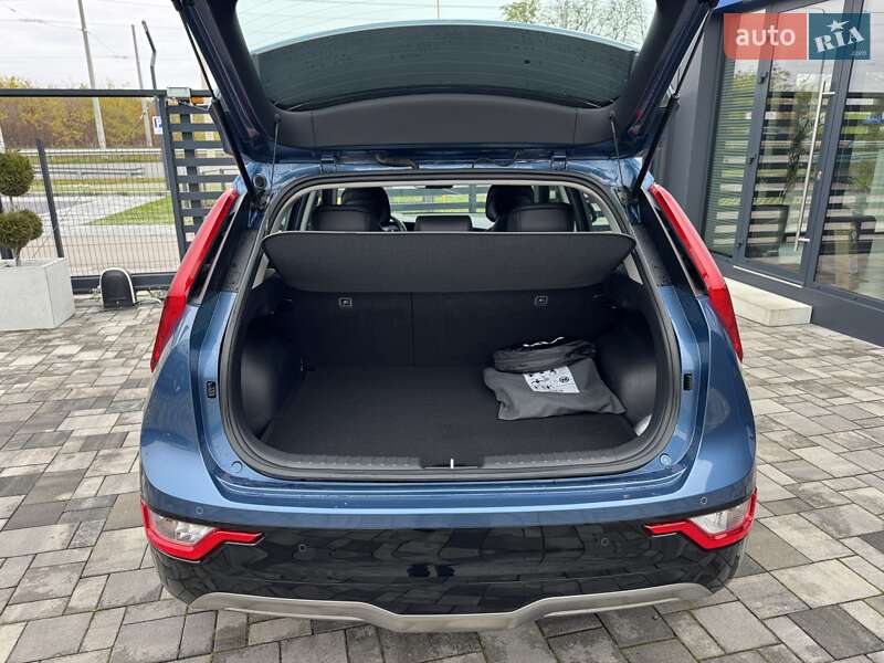 Внедорожник / Кроссовер Kia Niro 2023 в Ровно