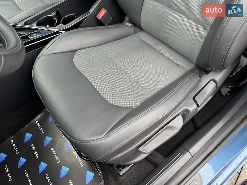 Внедорожник / Кроссовер Kia Niro 2023 в Ровно