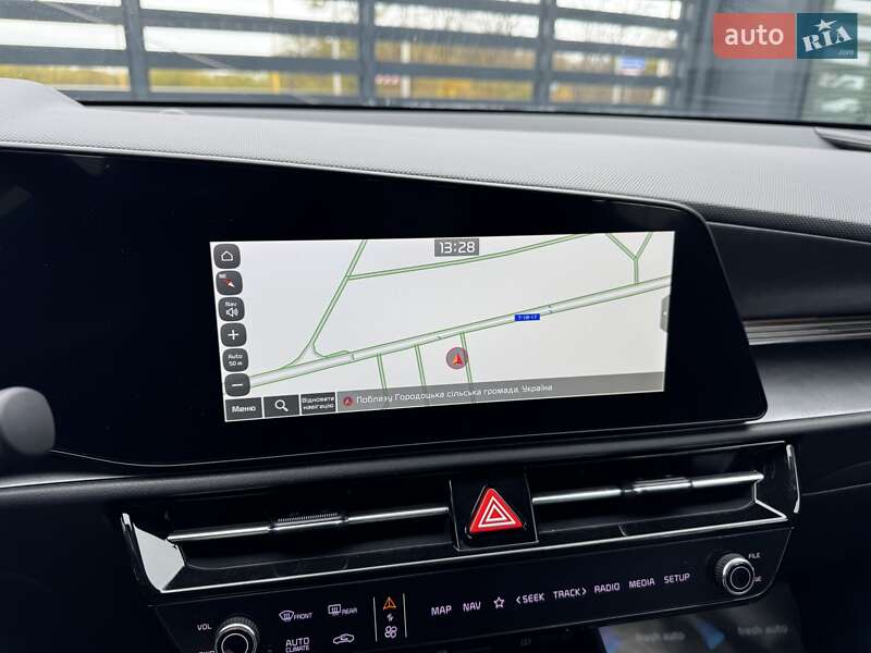 Внедорожник / Кроссовер Kia Niro 2023 в Ровно