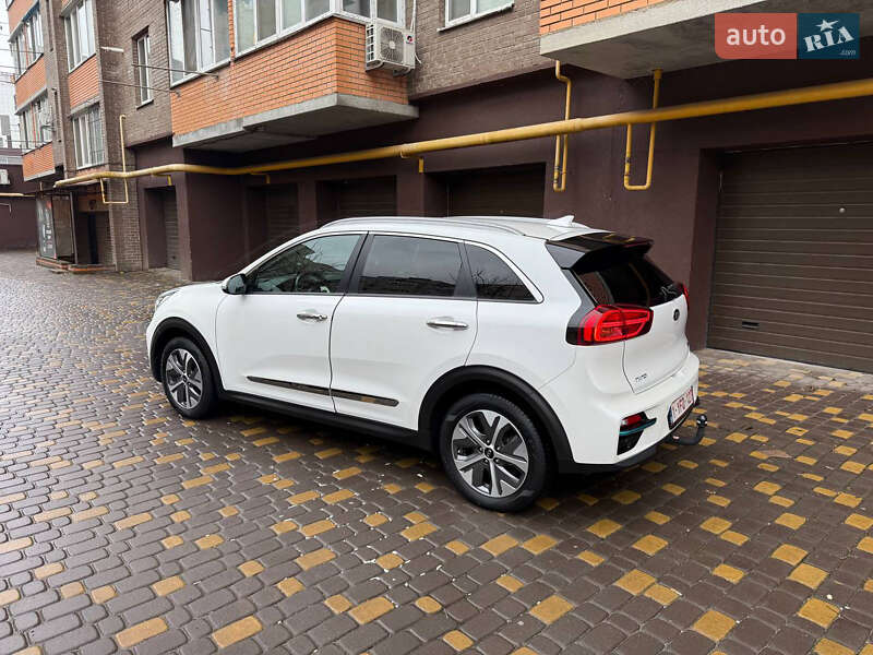 Позашляховик / Кросовер Kia Niro 2020 в Вінниці