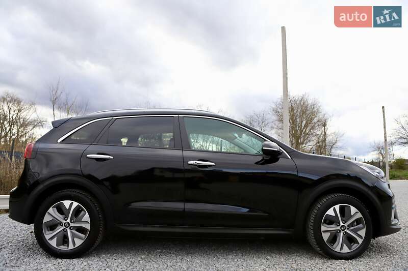 Внедорожник / Кроссовер Kia Niro 2020 в Дрогобыче