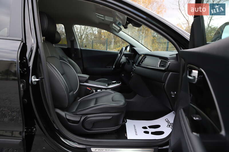 Внедорожник / Кроссовер Kia Niro 2020 в Дрогобыче