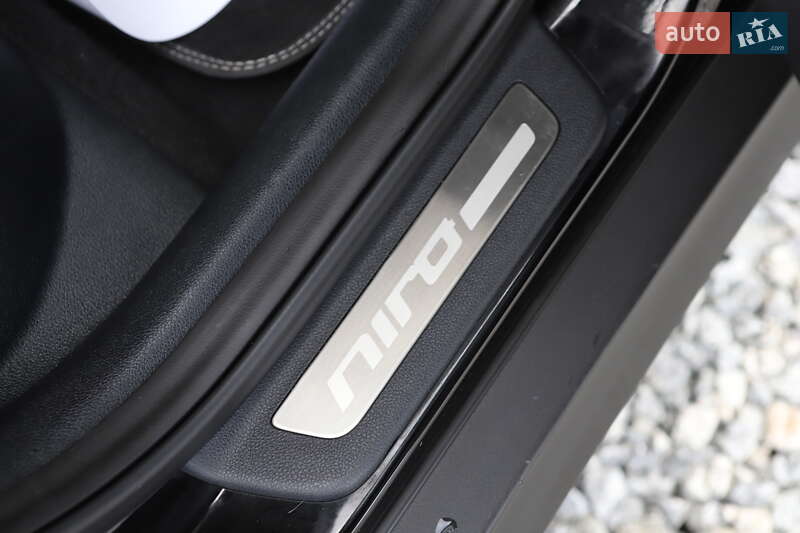 Внедорожник / Кроссовер Kia Niro 2020 в Дрогобыче