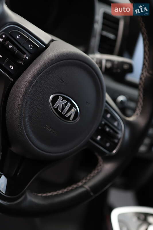 Внедорожник / Кроссовер Kia Niro 2020 в Дрогобыче