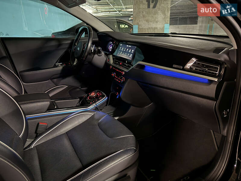 Внедорожник / Кроссовер Kia Niro 2020 в Киеве