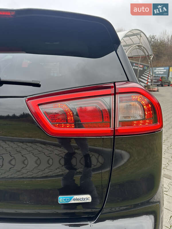 Внедорожник / Кроссовер Kia Niro 2019 в Тернополе фото 16 Внедорожник / Кроссовер Kia Niro 2019 в Тернополе
