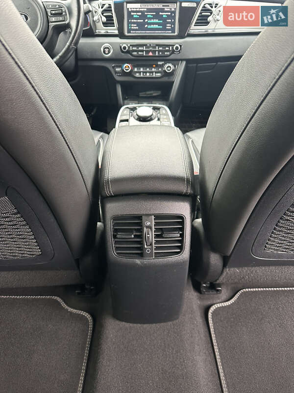 Внедорожник / Кроссовер Kia Niro 2019 в Тернополе фото 25 Внедорожник / Кроссовер Kia Niro 2019 в Тернополе