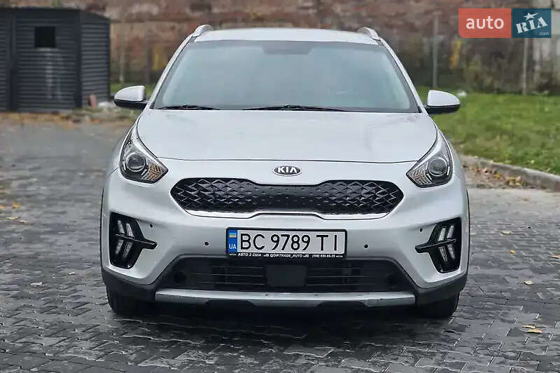 Внедорожник / Кроссовер Kia Niro 2019 в Львове фото 4 Внедорожник / Кроссовер Kia Niro 2019 в Львове