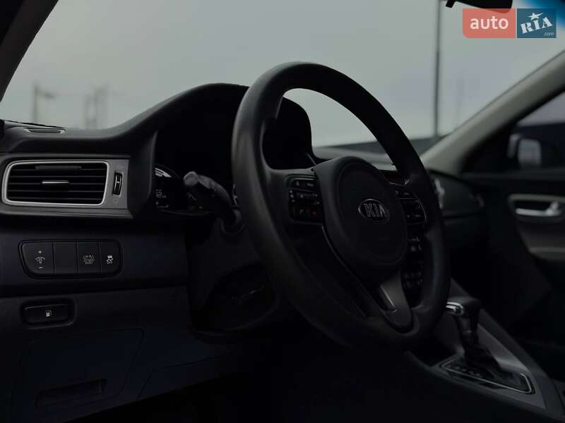 Внедорожник / Кроссовер Kia Niro 2019 в Львове фото 13 Внедорожник / Кроссовер Kia Niro 2019 в Львове