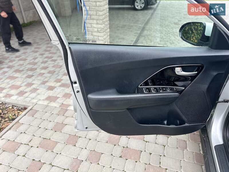 Внедорожник / Кроссовер Kia Niro 2019 в Виннице