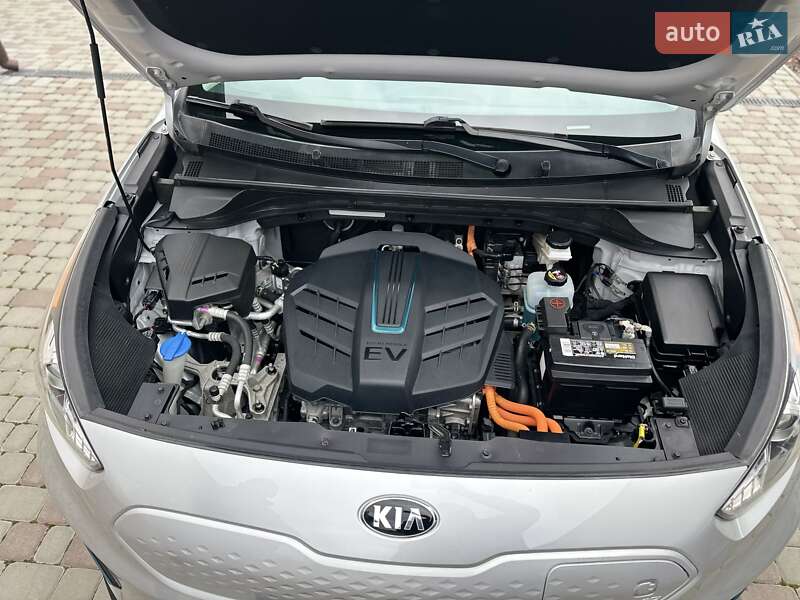 Внедорожник / Кроссовер Kia Niro 2019 в Виннице