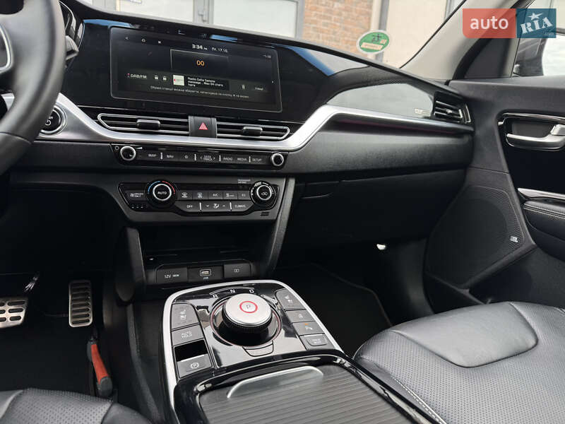 Позашляховик / Кросовер Kia Niro 2020 в Тернополі