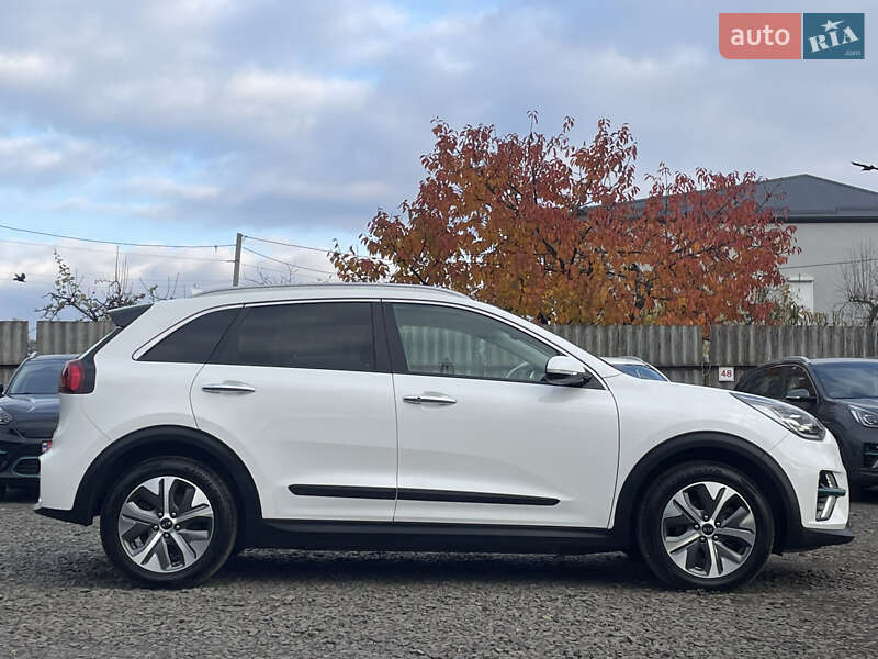 Внедорожник / Кроссовер Kia Niro 2021 в Луцке