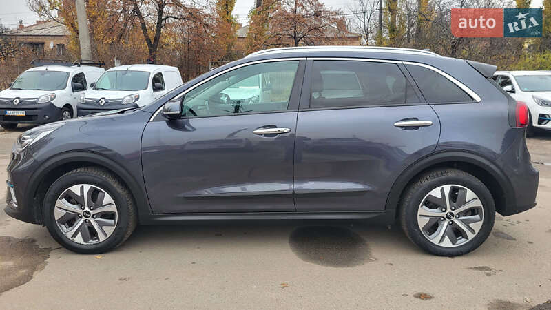 Внедорожник / Кроссовер Kia Niro 2020 в Киеве