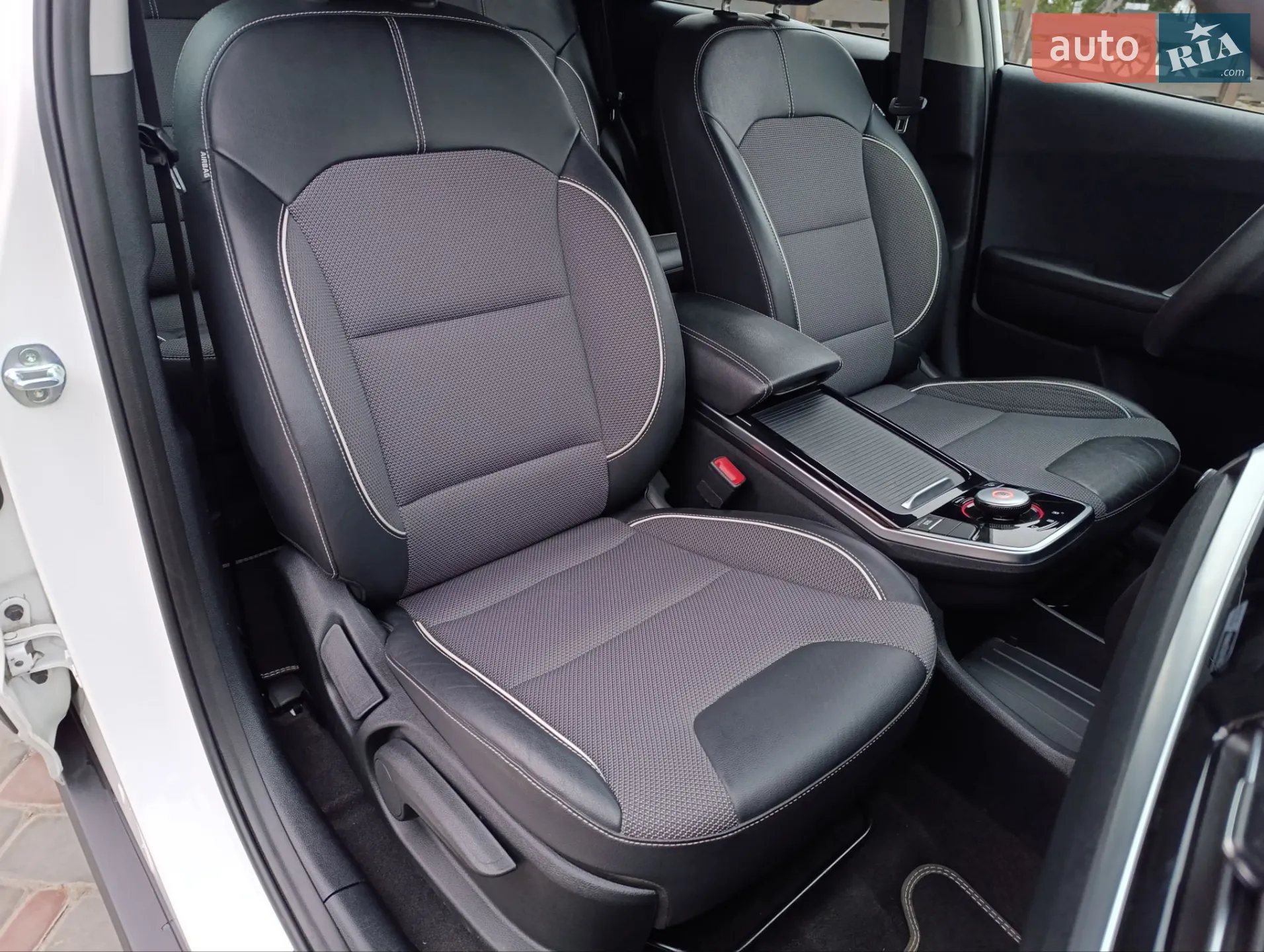 2021 Kia Niro - мініатюра 35