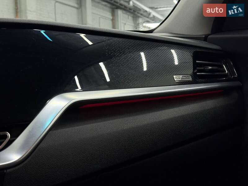 Внедорожник / Кроссовер Kia Niro 2020 в Луцке