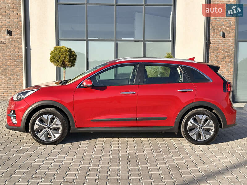Позашляховик / Кросовер Kia Niro 2020 в Тернополі
