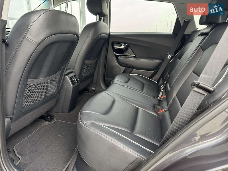 Внедорожник / Кроссовер Kia Niro 2021 в Тернополе