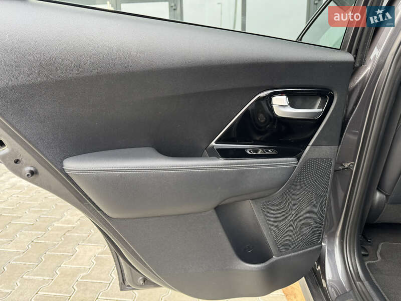 Внедорожник / Кроссовер Kia Niro 2021 в Тернополе