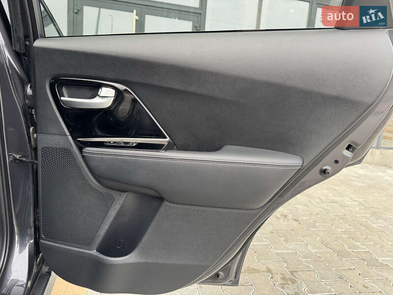 Внедорожник / Кроссовер Kia Niro 2021 в Тернополе