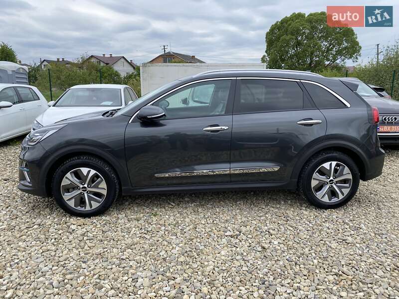 Внедорожник / Кроссовер Kia Niro 2021 в Львове