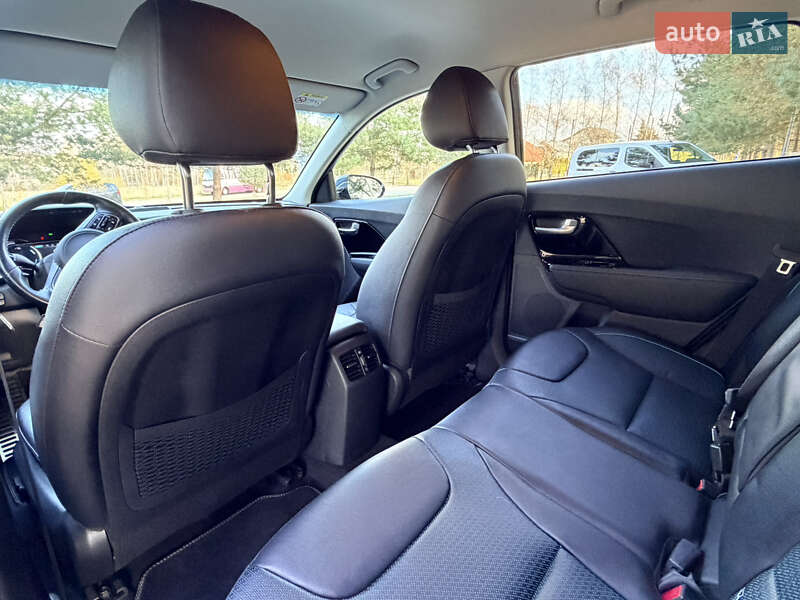 Внедорожник / Кроссовер Kia Niro 2022 в Дрогобыче