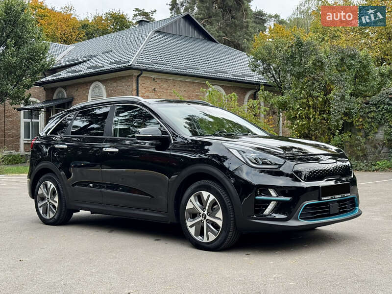 Позашляховик / Кросовер Kia Niro 2020 в Києві