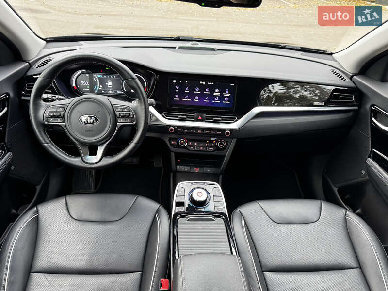 Позашляховик / Кросовер Kia Niro 2020 в Києві