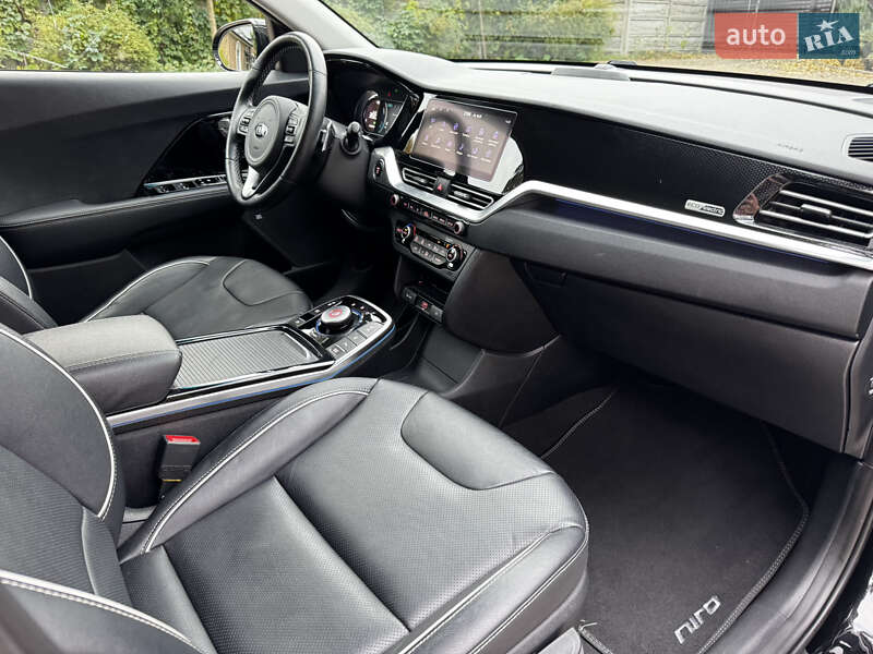 Позашляховик / Кросовер Kia Niro 2020 в Києві