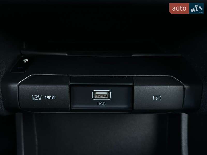 Внедорожник / Кроссовер Kia Niro 2022 в Львове