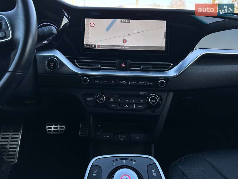 Внедорожник / Кроссовер Kia Niro 2022 в Львове