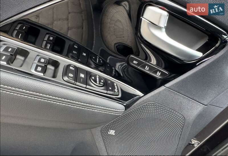 Позашляховик / Кросовер Kia Niro 2020 в Рівному