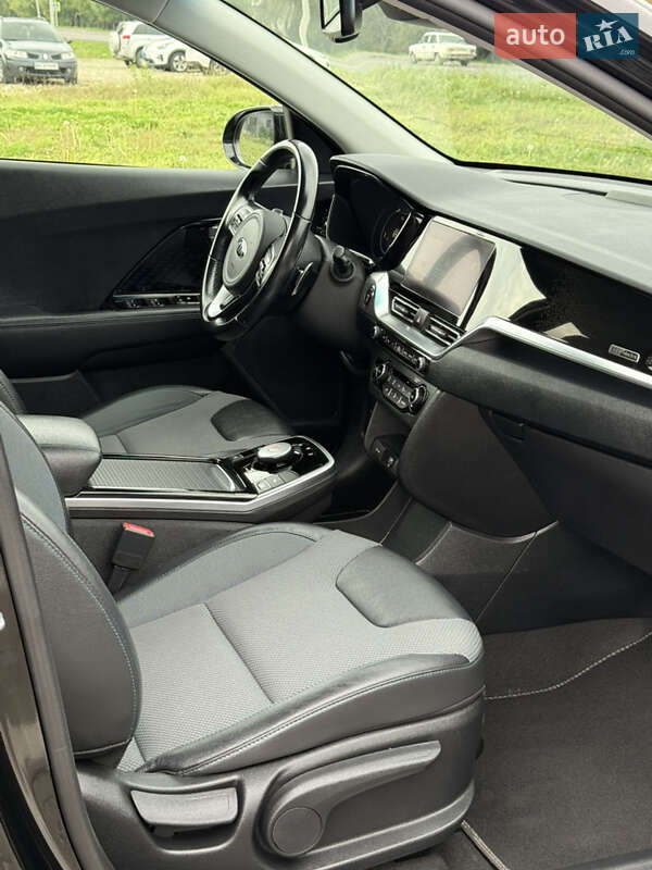 Внедорожник / Кроссовер Kia Niro 2021 в Львове