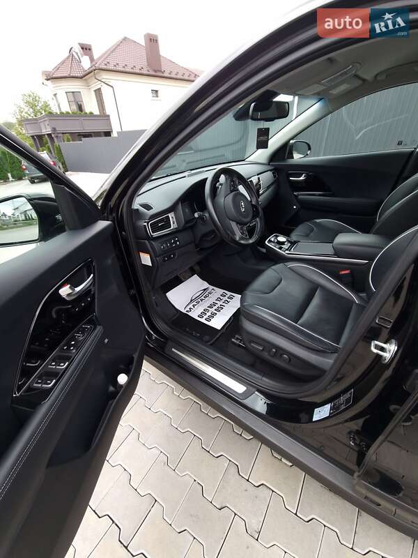 Внедорожник / Кроссовер Kia Niro 2019 в Черновцах