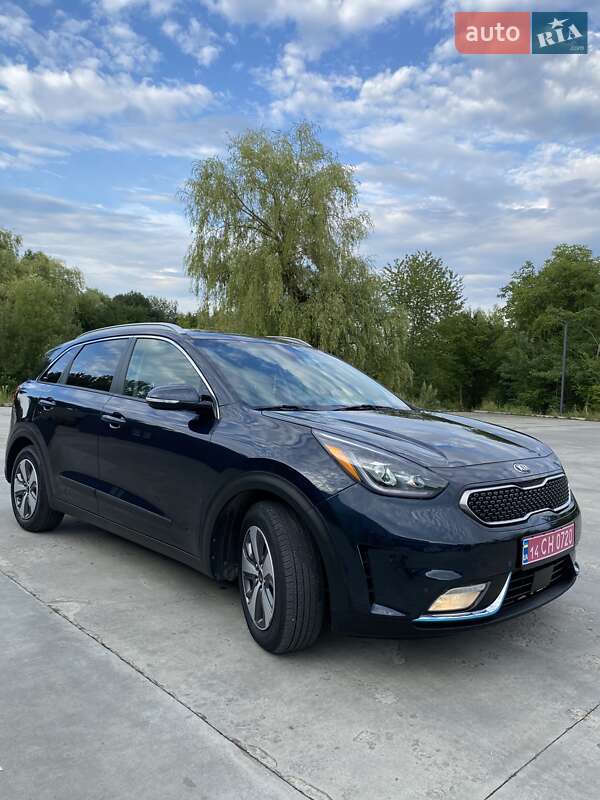 Внедорожник / Кроссовер Kia Niro 2019 в Дрогобыче