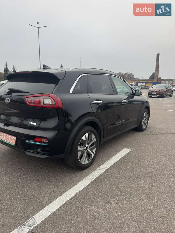 Внедорожник / Кроссовер Kia Niro 2020 в Житомире