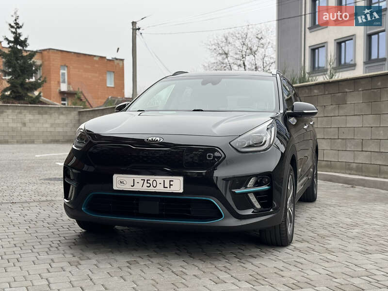 Внедорожник / Кроссовер Kia Niro 2020 в Ровно