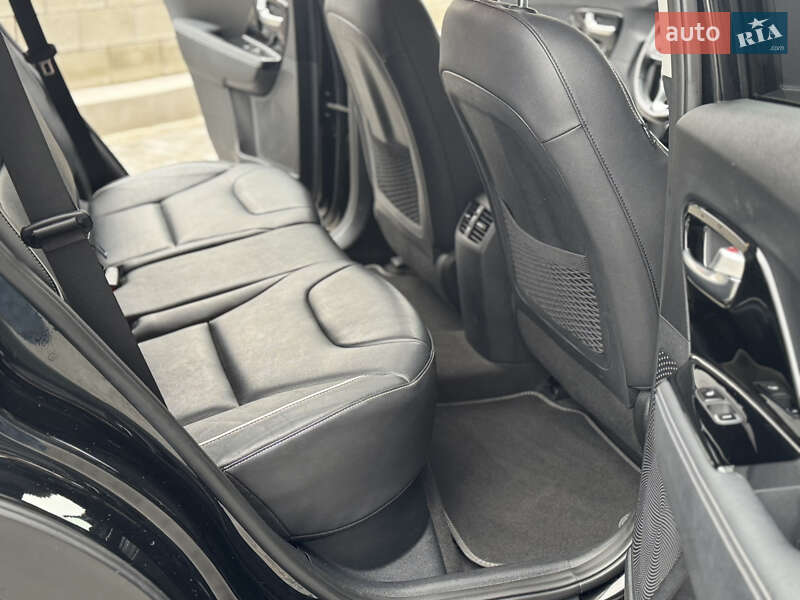 Внедорожник / Кроссовер Kia Niro 2020 в Ровно