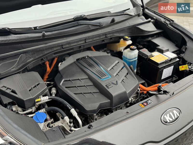 Внедорожник / Кроссовер Kia Niro 2020 в Ровно