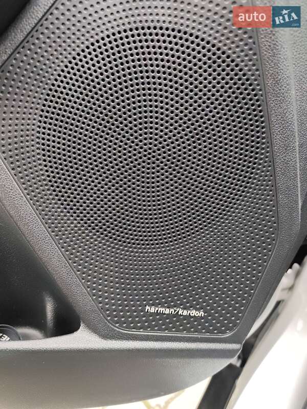 Внедорожник / Кроссовер Kia Niro 2018 в Хмельницком