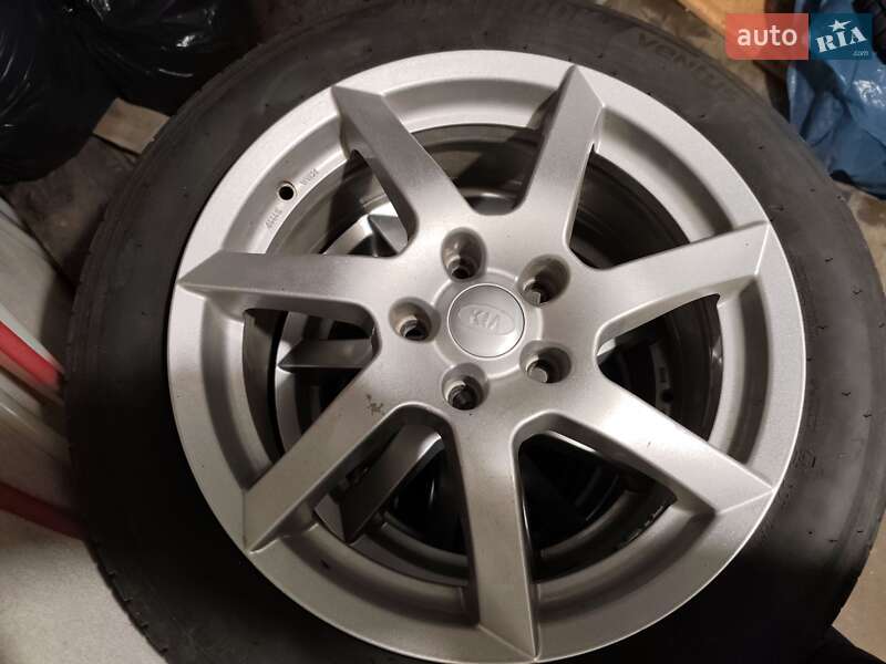 Внедорожник / Кроссовер Kia Niro 2018 в Хмельницком