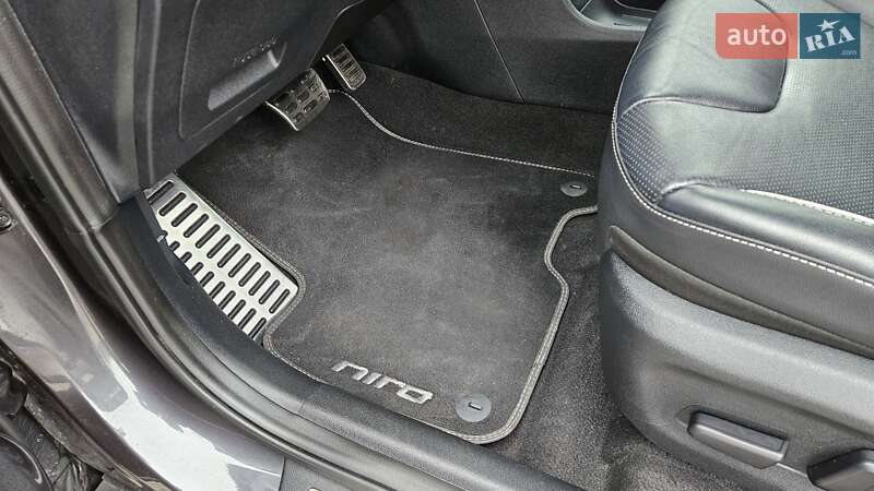 Внедорожник / Кроссовер Kia Niro 2020 в Радомышле