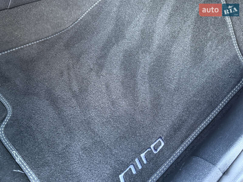 Внедорожник / Кроссовер Kia Niro 2021 в Дрогобыче