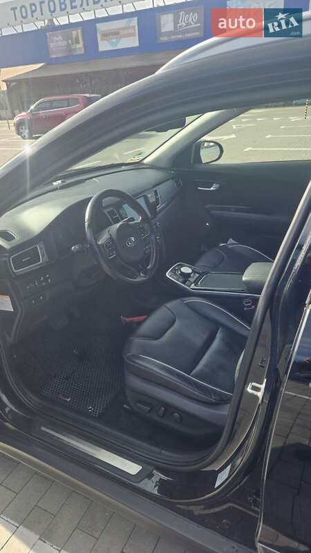 Внедорожник / Кроссовер Kia Niro 2020 в Калуше