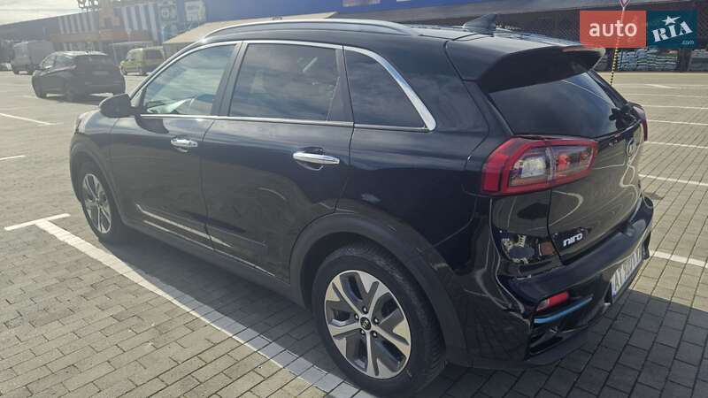 Внедорожник / Кроссовер Kia Niro 2020 в Калуше