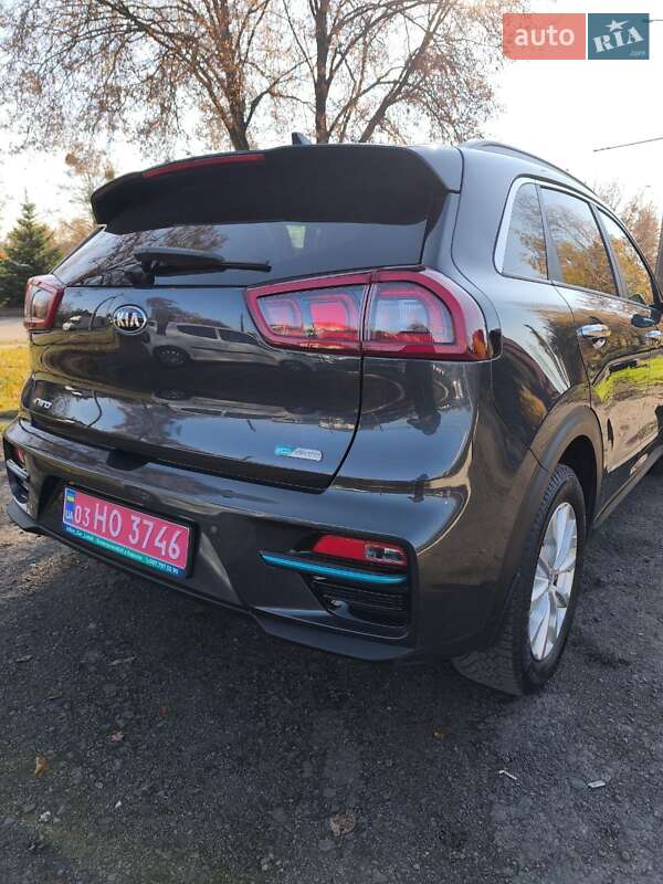 Внедорожник / Кроссовер Kia Niro 2019 в Луцке фото 9 Внедорожник / Кроссовер Kia Niro 2019 в Луцке