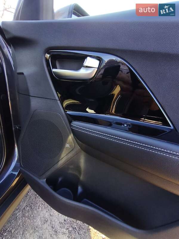 Внедорожник / Кроссовер Kia Niro 2019 в Луцке фото 53 Внедорожник / Кроссовер Kia Niro 2019 в Луцке