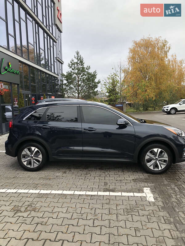 Внедорожник / Кроссовер Kia Niro 2021 в Ровно