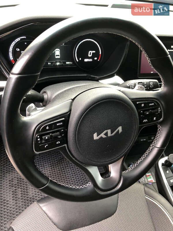 Внедорожник / Кроссовер Kia Niro 2021 в Ровно